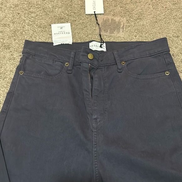 Felicite Women's 31 Step Hem Skinny Jeans Dark Blue Distressed Fringe New - Picture 4 of 13